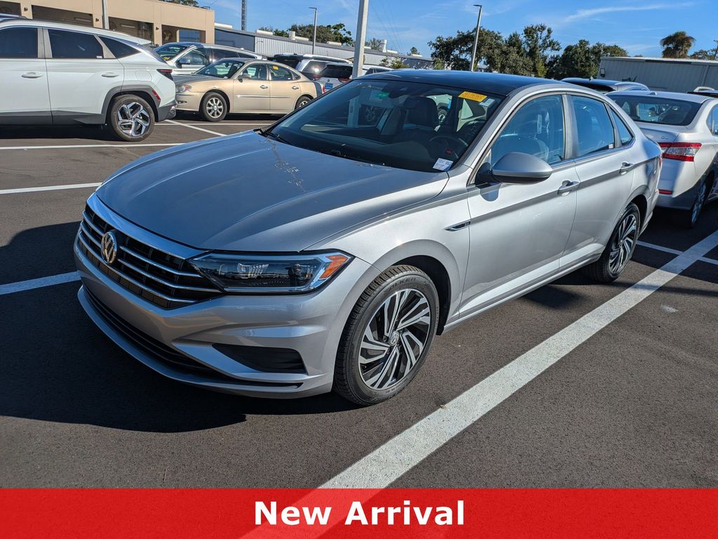 2020 Volkswagen Jetta SEL's photo