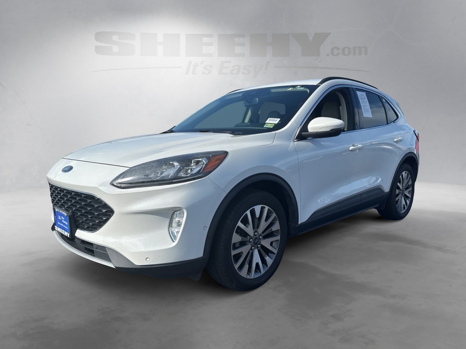 2020 Ford Escape Titanium Hybrid photo 13