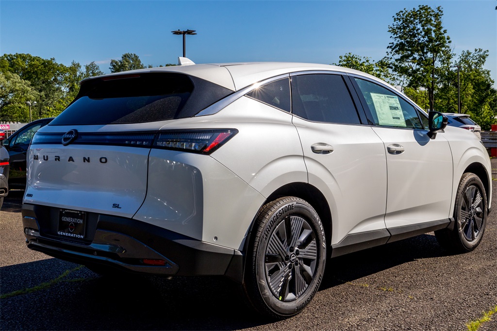 2025 Nissan Murano SL photo 2