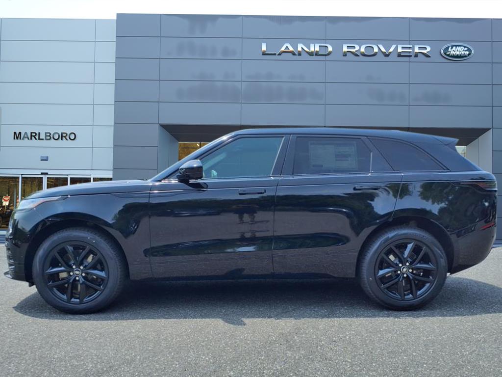 2026 Land Rover Range Rover Velar SE photo 6