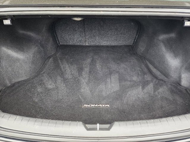 2018 Hyundai Sonata Limited photo 2