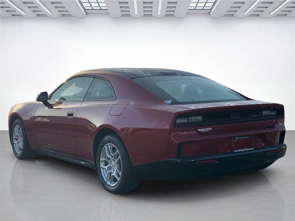 2025 Dodge Charger Daytona R/T photo 7