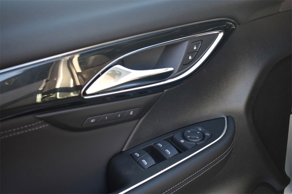 2025 Buick Envision Preferred photo 14