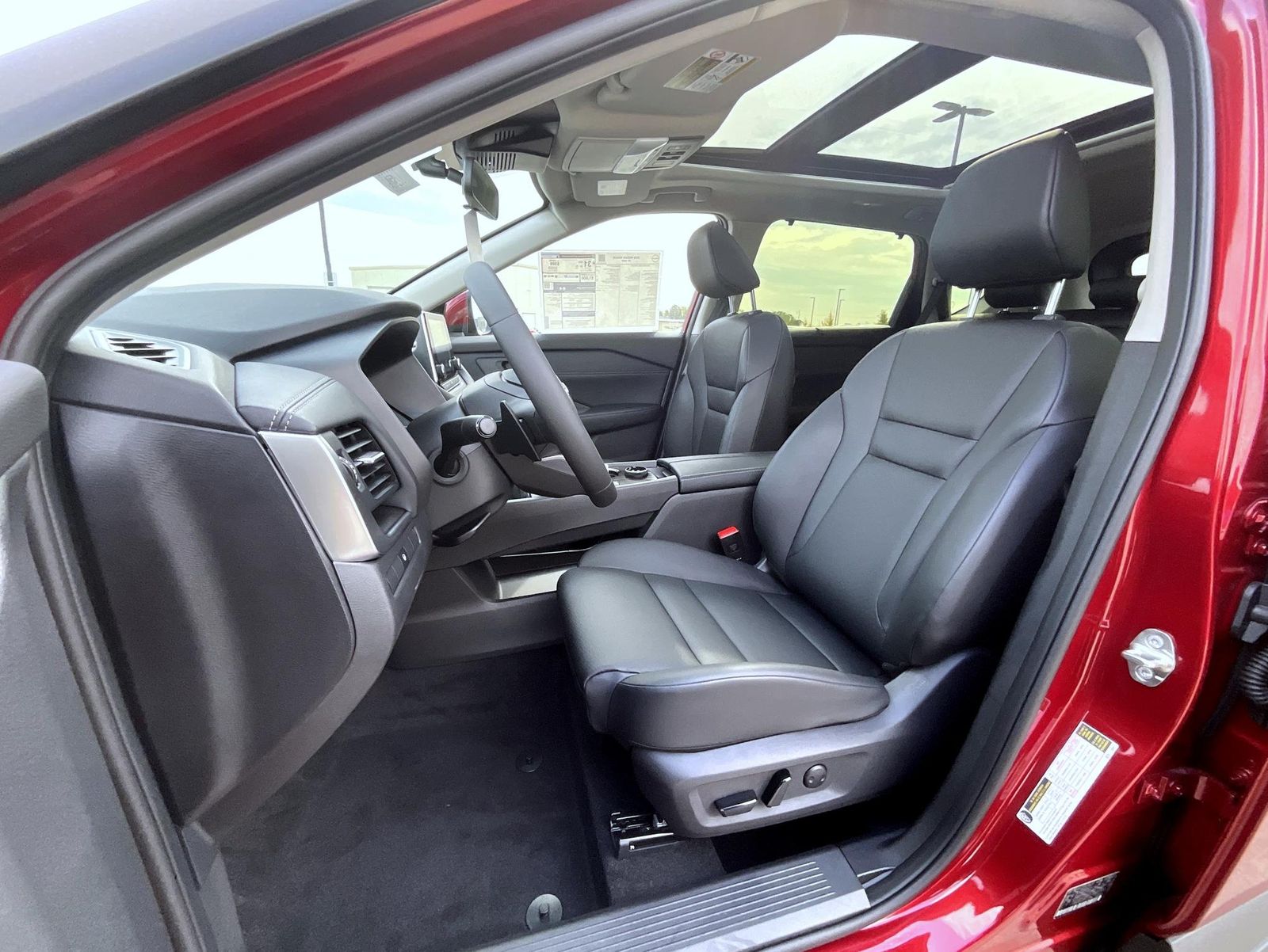 2026 Nissan Rogue SV photo 10