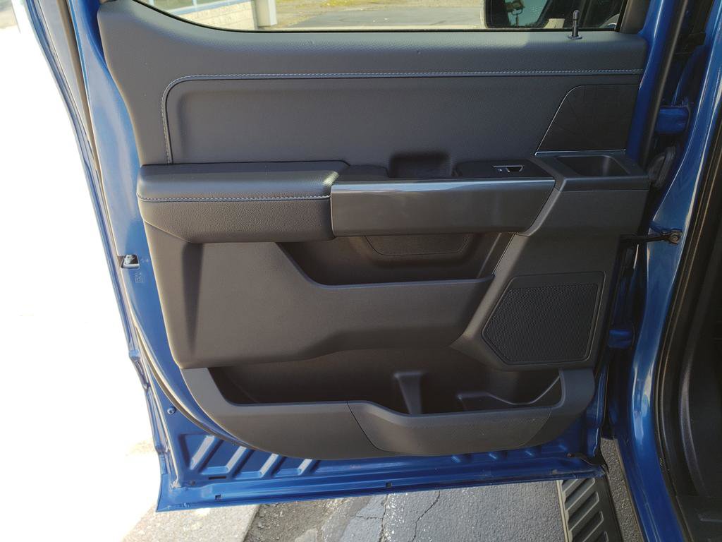 2023 Ford F-150 XLT photo 12