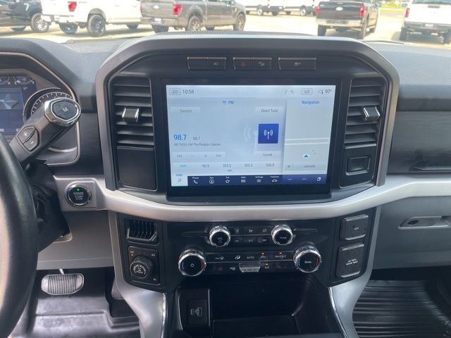 2022 Ford F-150 XLT photo 17