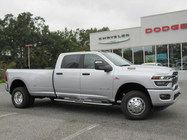 2026 Ram 3500 Big Horn photo 2