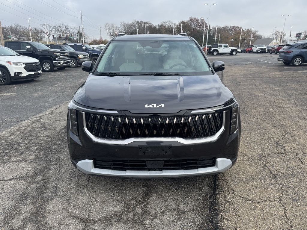 Used 2025 Kia Carnival EX with VIN KNDNC5K39S6460551 for sale in Kansas City