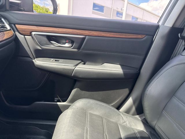 2022 Honda CR-V Touring photo 21