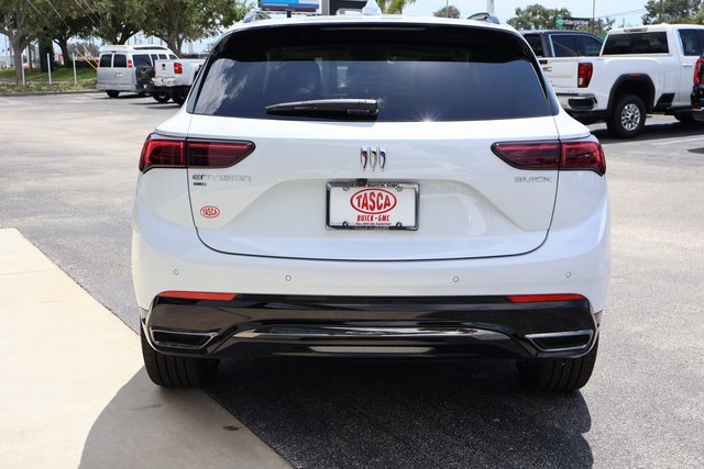 2025 Buick Envision Sport Touring photo 4