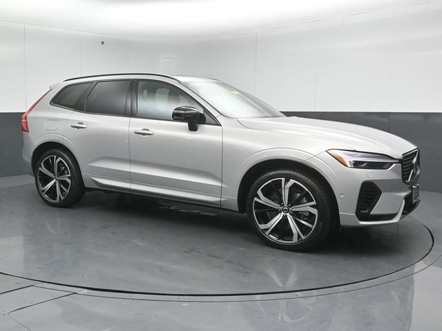 2022 VOLVO XC60 - Image 1