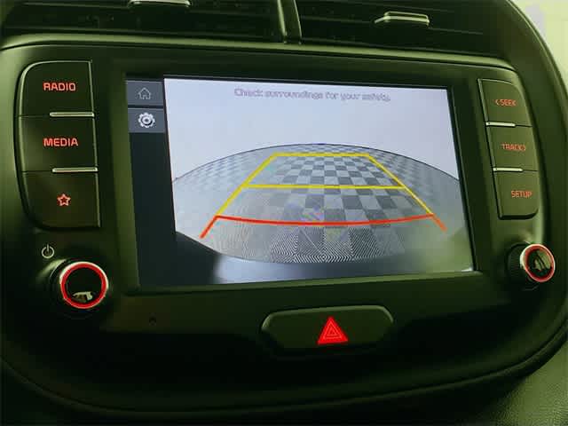 2022 Kia Soul LX photo 11