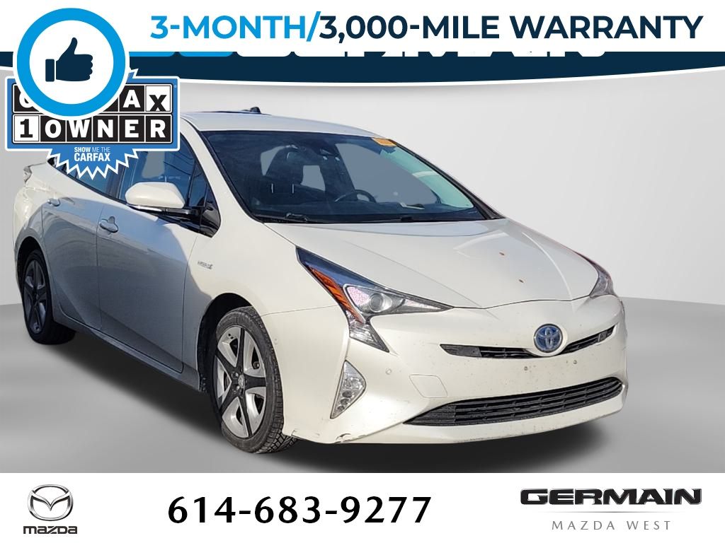 2018 Toyota Prius Four's photo