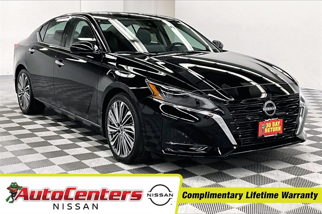 2025 Nissan Altima SL's photo