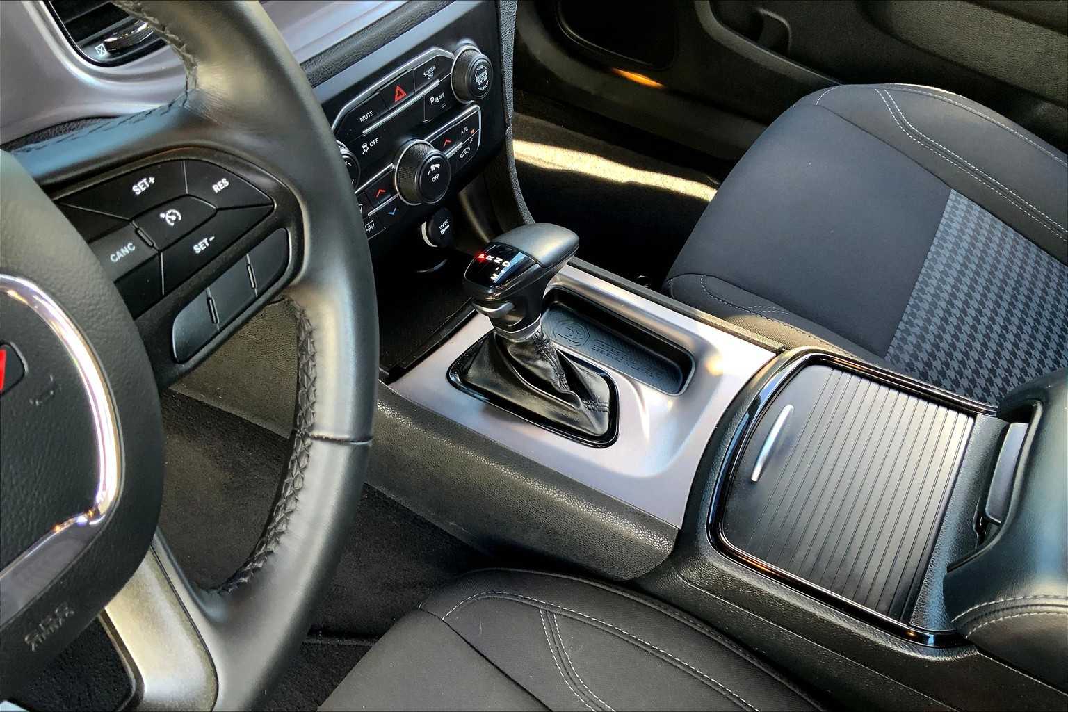 2023 Dodge Charger SXT photo 14