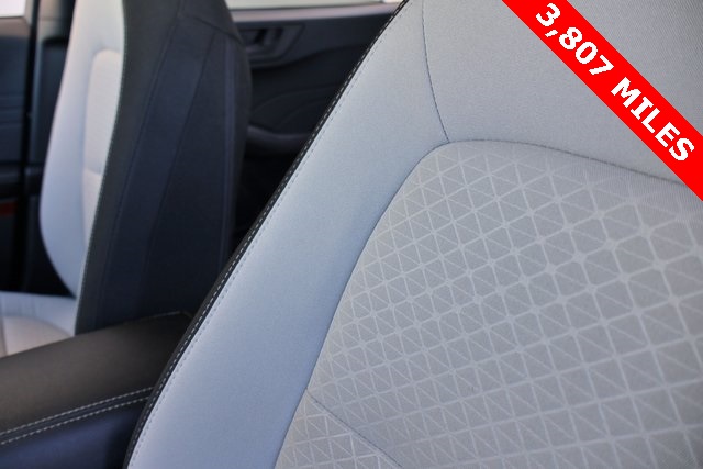 2025 Ford Escape Active photo 4