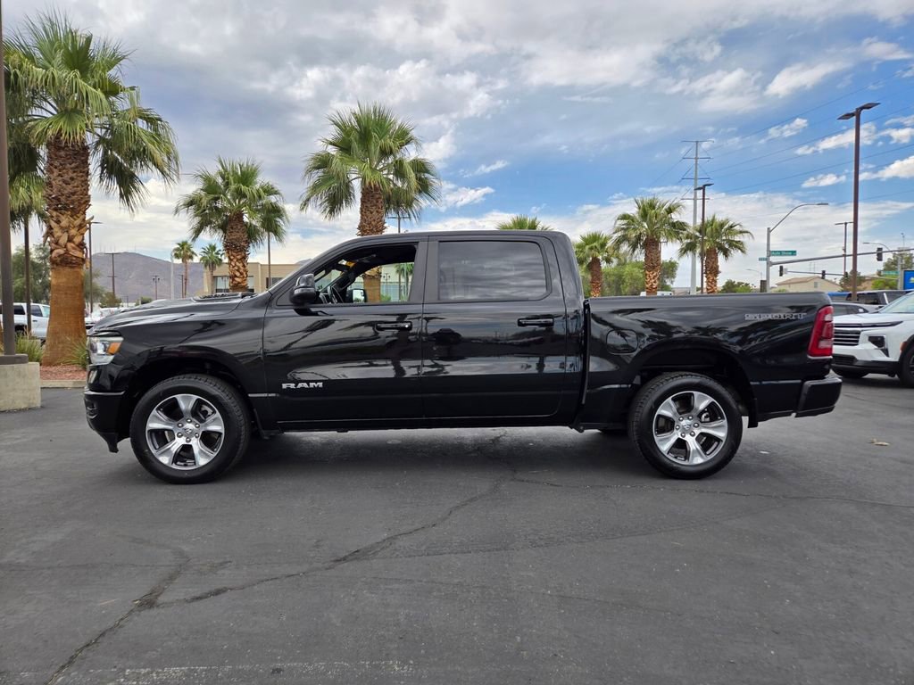 2023 Ram 1500 Laramie photo 3