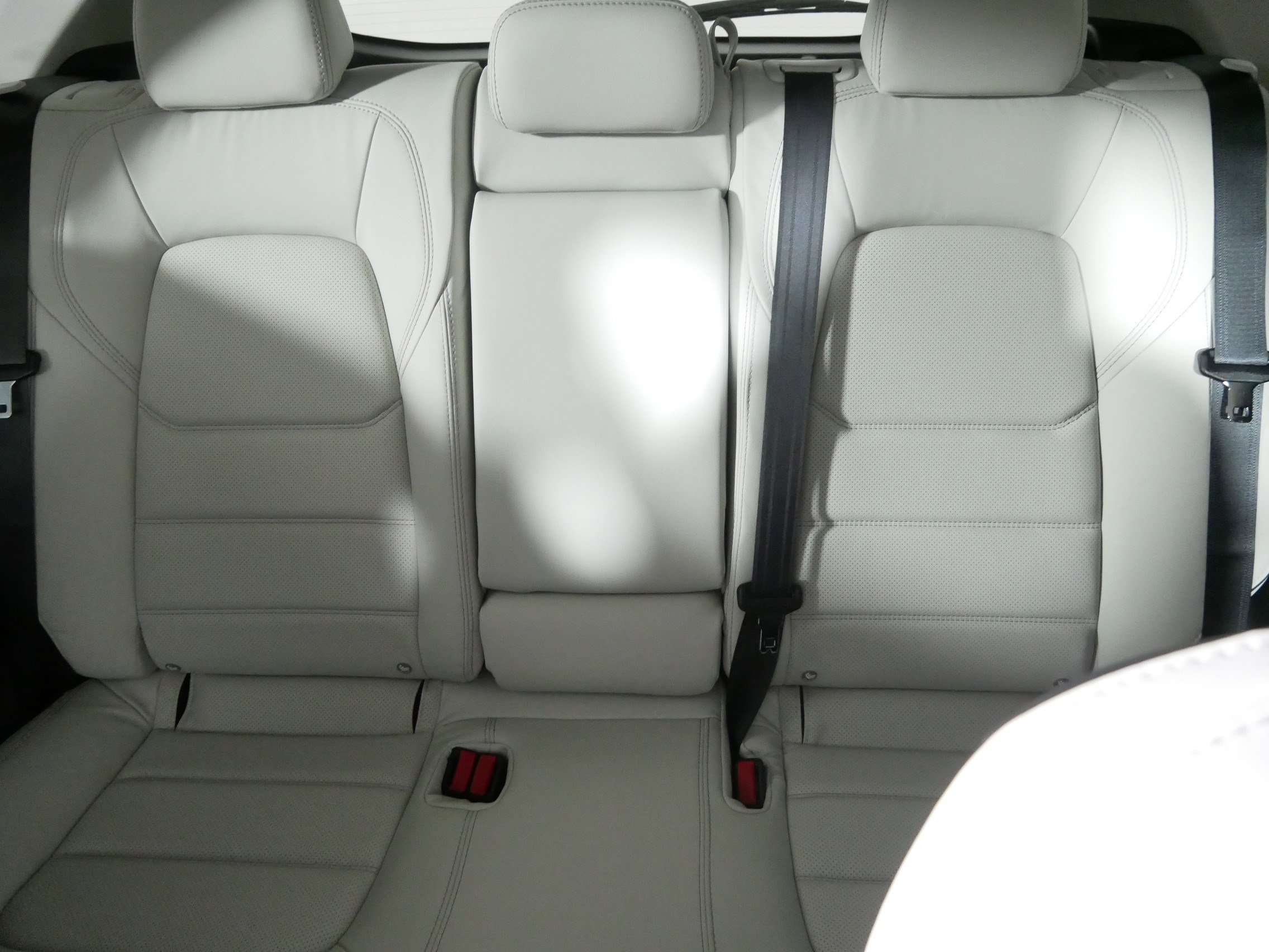 2025 Mazda CX-5 2.5 S Preferred photo 2