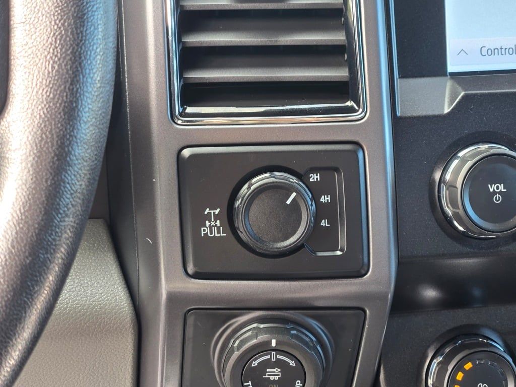 2020 Ford F-150 XLT photo 20