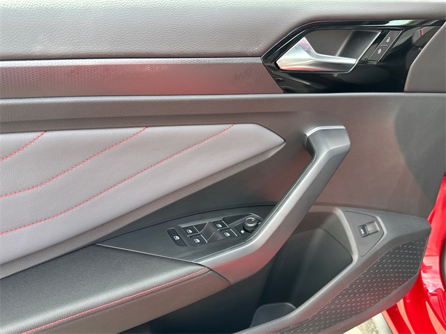 2025 Volkswagen Jetta GLI 2.0T Autobahn photo 8