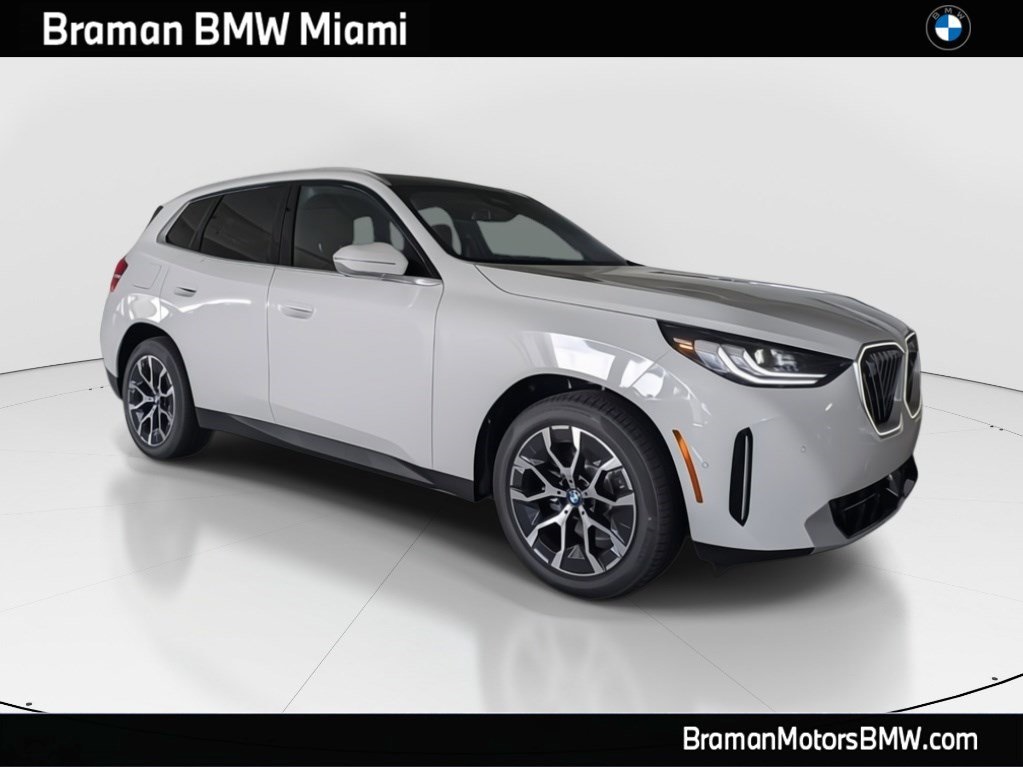 2025 BMW X3 30's photo