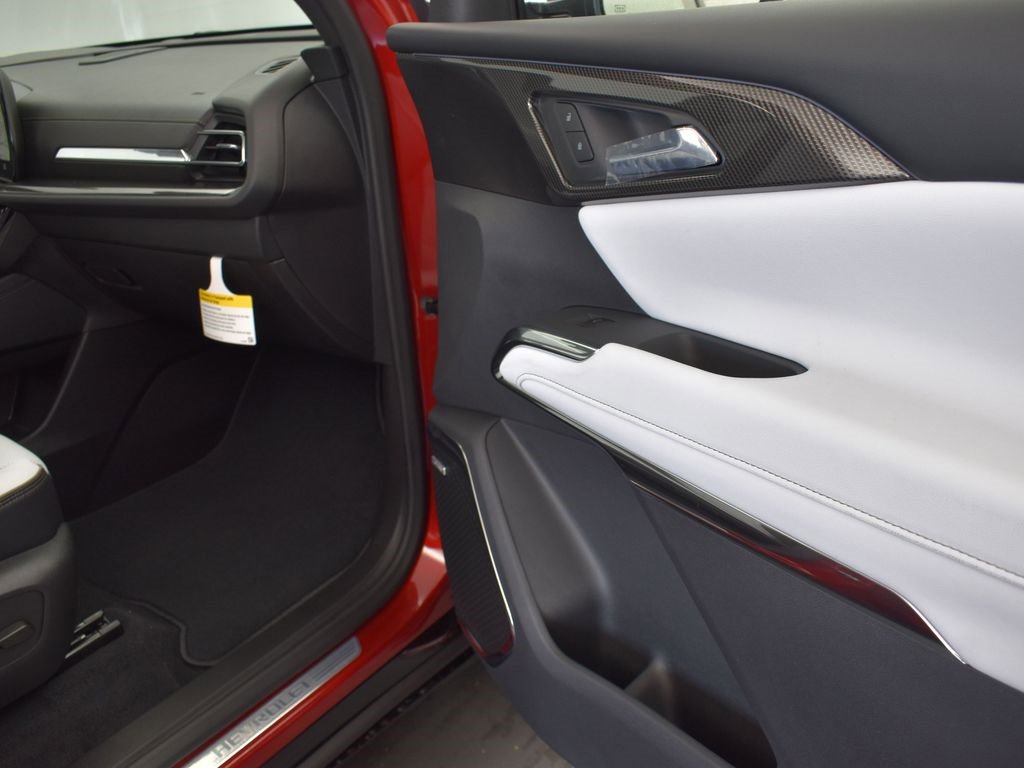 2026 Chevrolet Traverse High Country photo 17