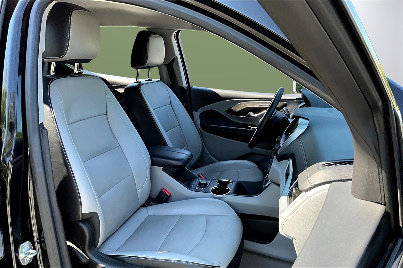 2024 Gmc Terrain SLT photo 21