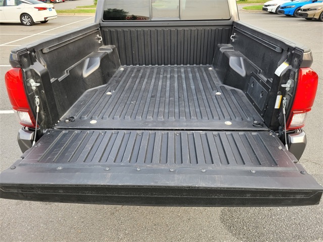2023 Toyota Tacoma SR V6 photo 7