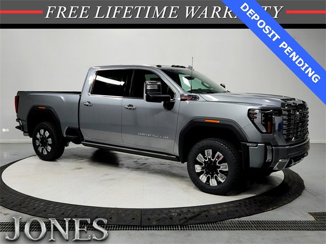 2026 GMC Sierra 2500HD Denali's photo