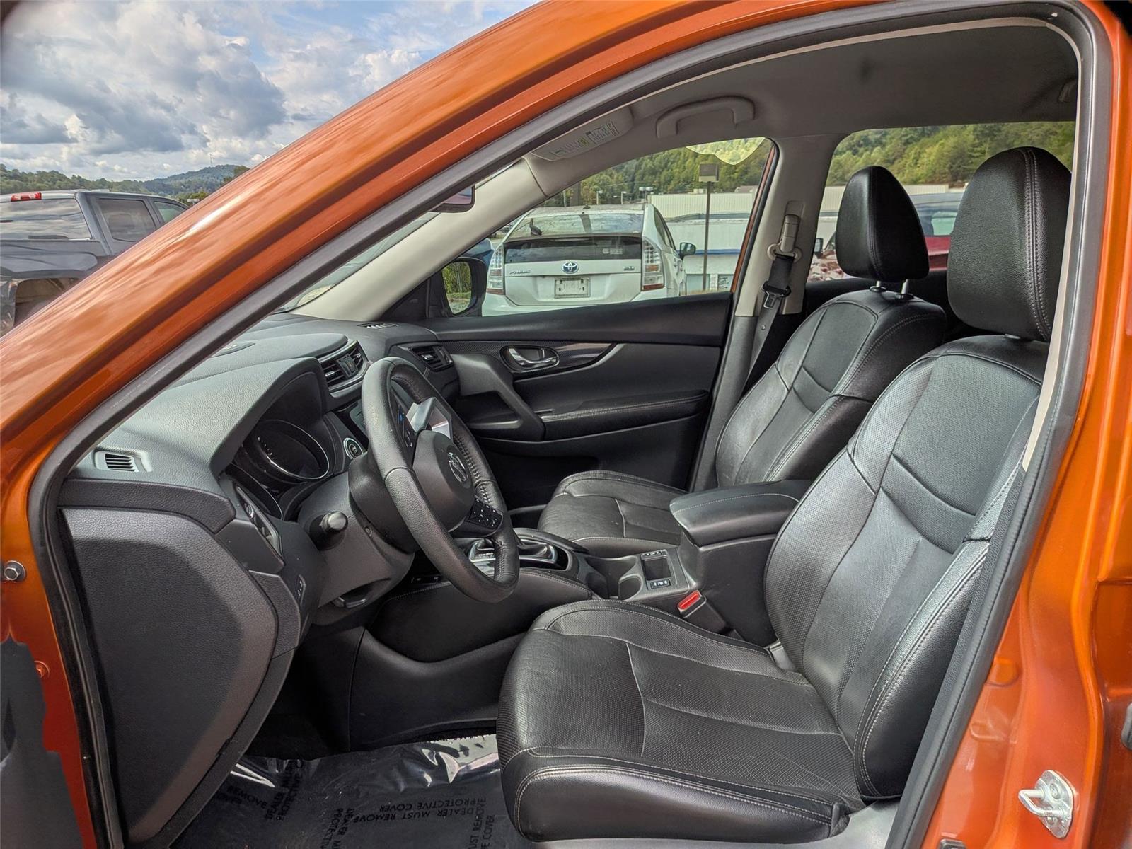 2019 Nissan Rogue SL photo 13