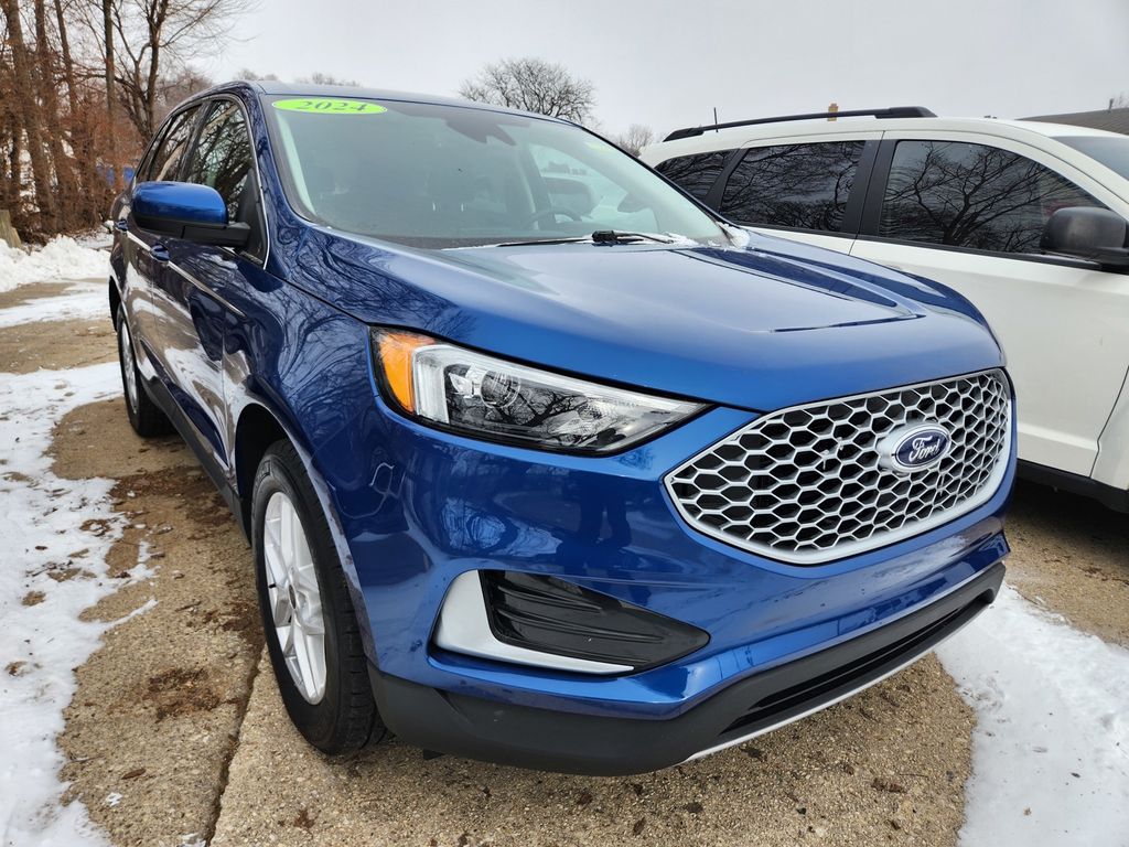 2024 Ford Edge SEL's photo