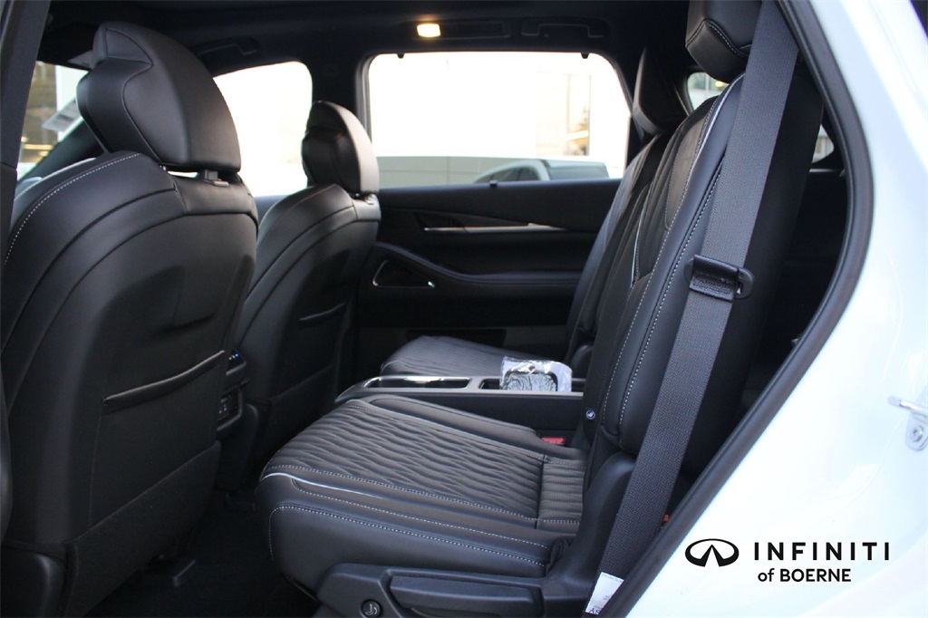 2026 Infiniti QX60 Autograph AWD photo 17