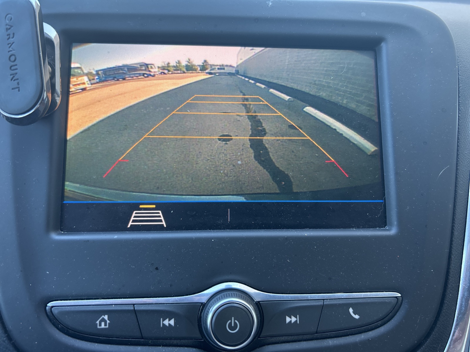 2021 Chevrolet Equinox LS photo 19