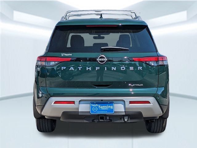 2025 Nissan Pathfinder Platinum photo 4