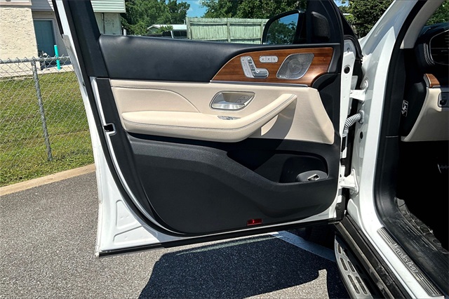 2022 Mercedes Benz GLS 450 4MATIC photo 19
