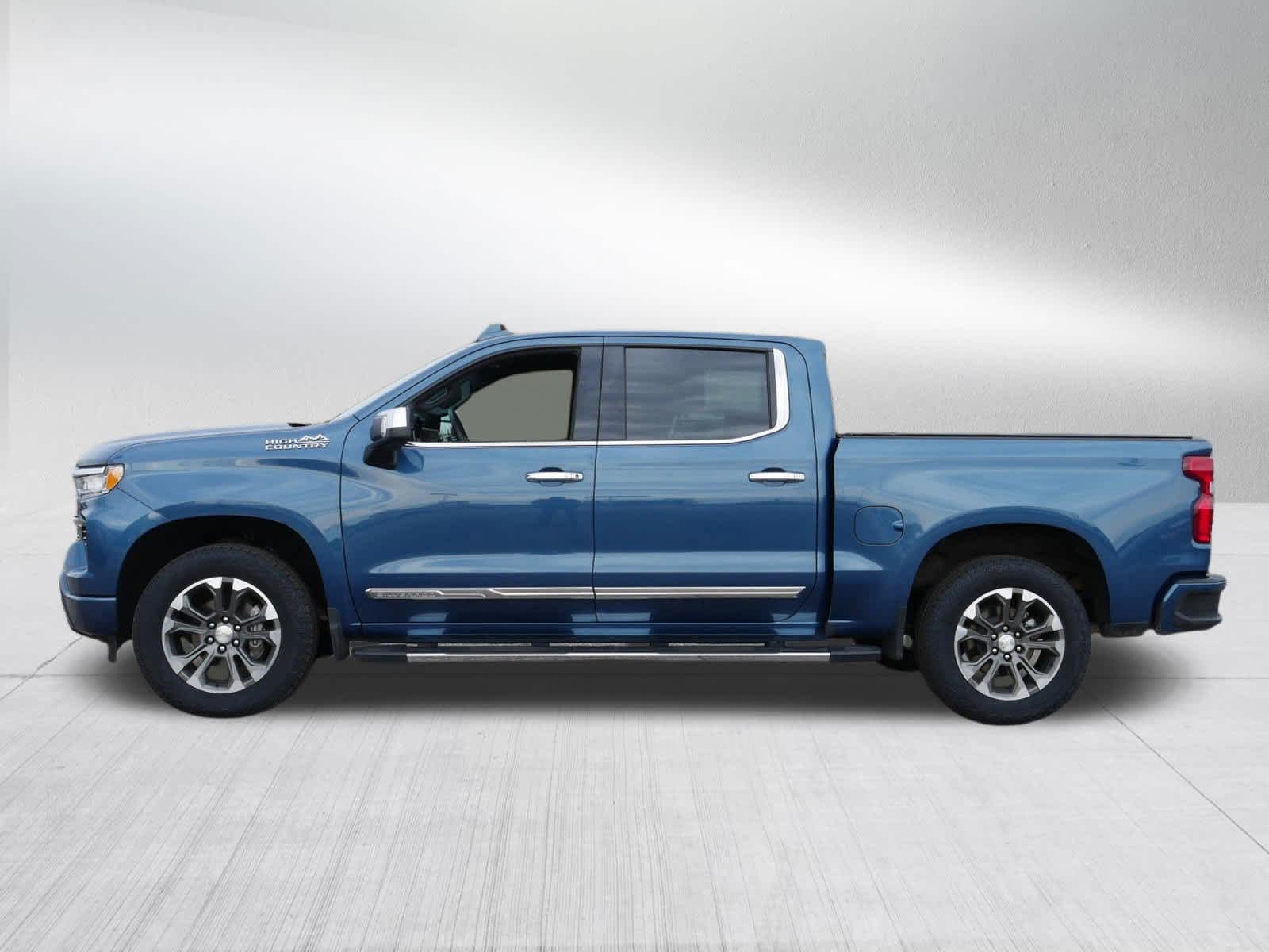 2024 Chevrolet Silverado 1500 High Country photo 4