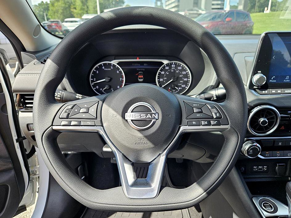2025 Nissan Sentra SV photo 22