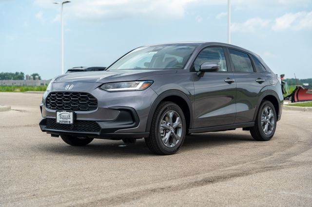 2026 Honda HR-V LX photo 2