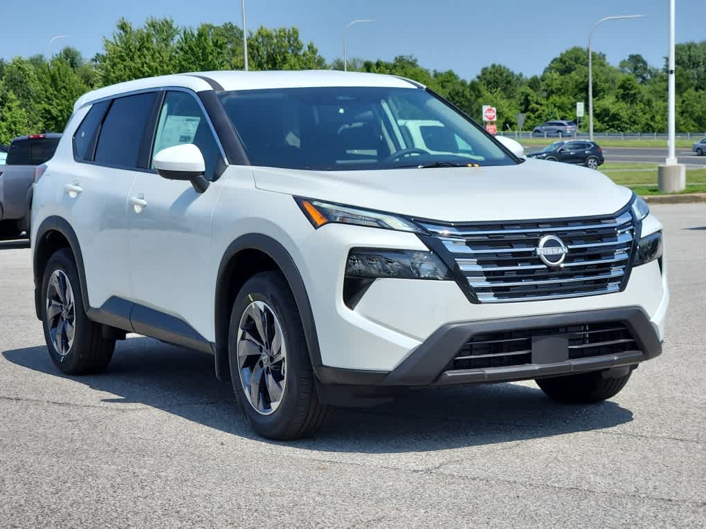 2025 Nissan Rogue SV photo 2