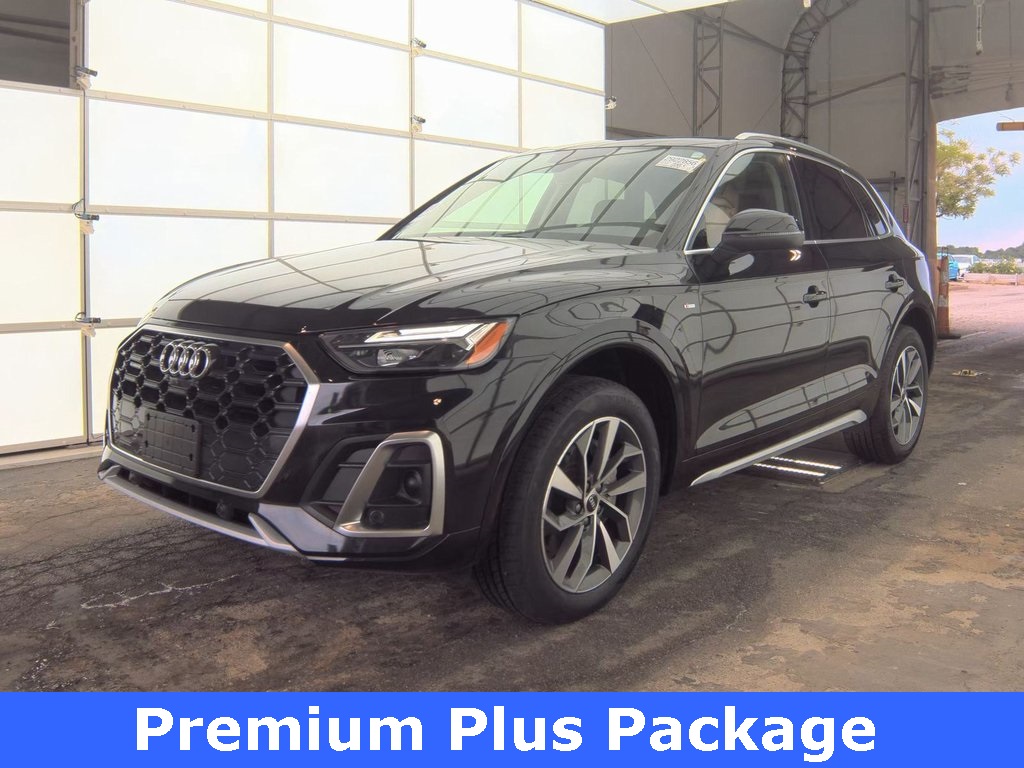2024 Audi Q5 45 S line Premium photo 2