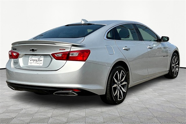 2022 Chevrolet Malibu RS photo 5
