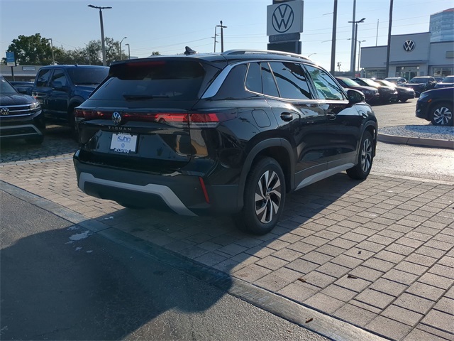 2025 Volkswagen Tiguan S photo 3