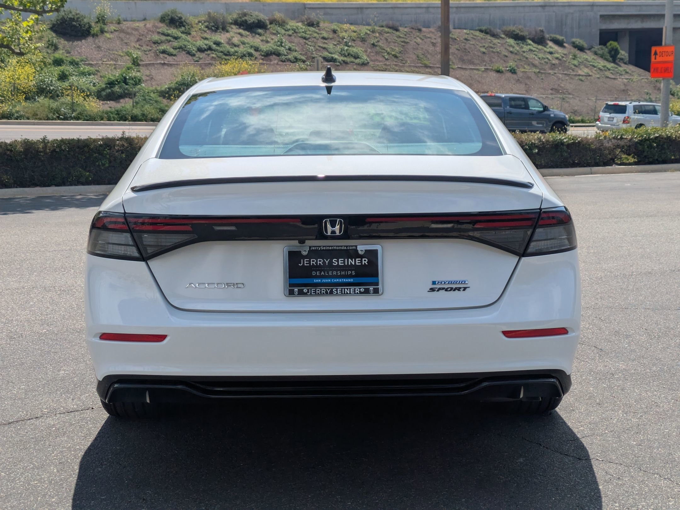2025 Honda Accord Hybrid Sport-L photo 4