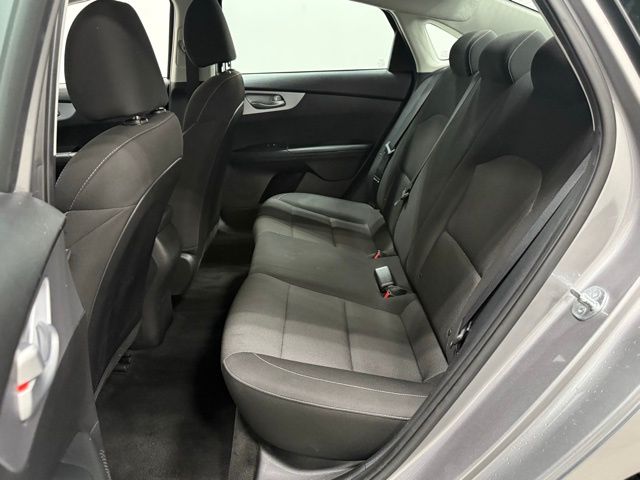 2023 Kia Forte LXS photo 24