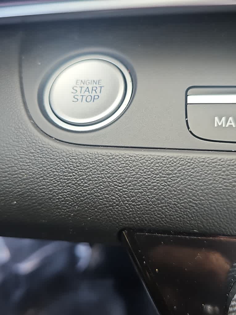 2024 Hyundai Elantra Limited photo 22