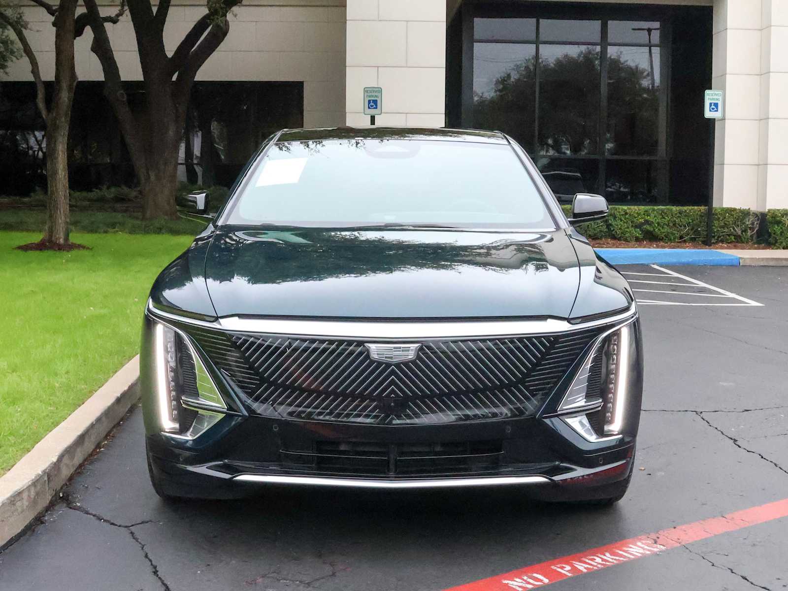 Certified 2025 Cadillac LYRIQ Luxury 1 with VIN 1GYKPNRL2SZ313204 for sale in Dallas, TX