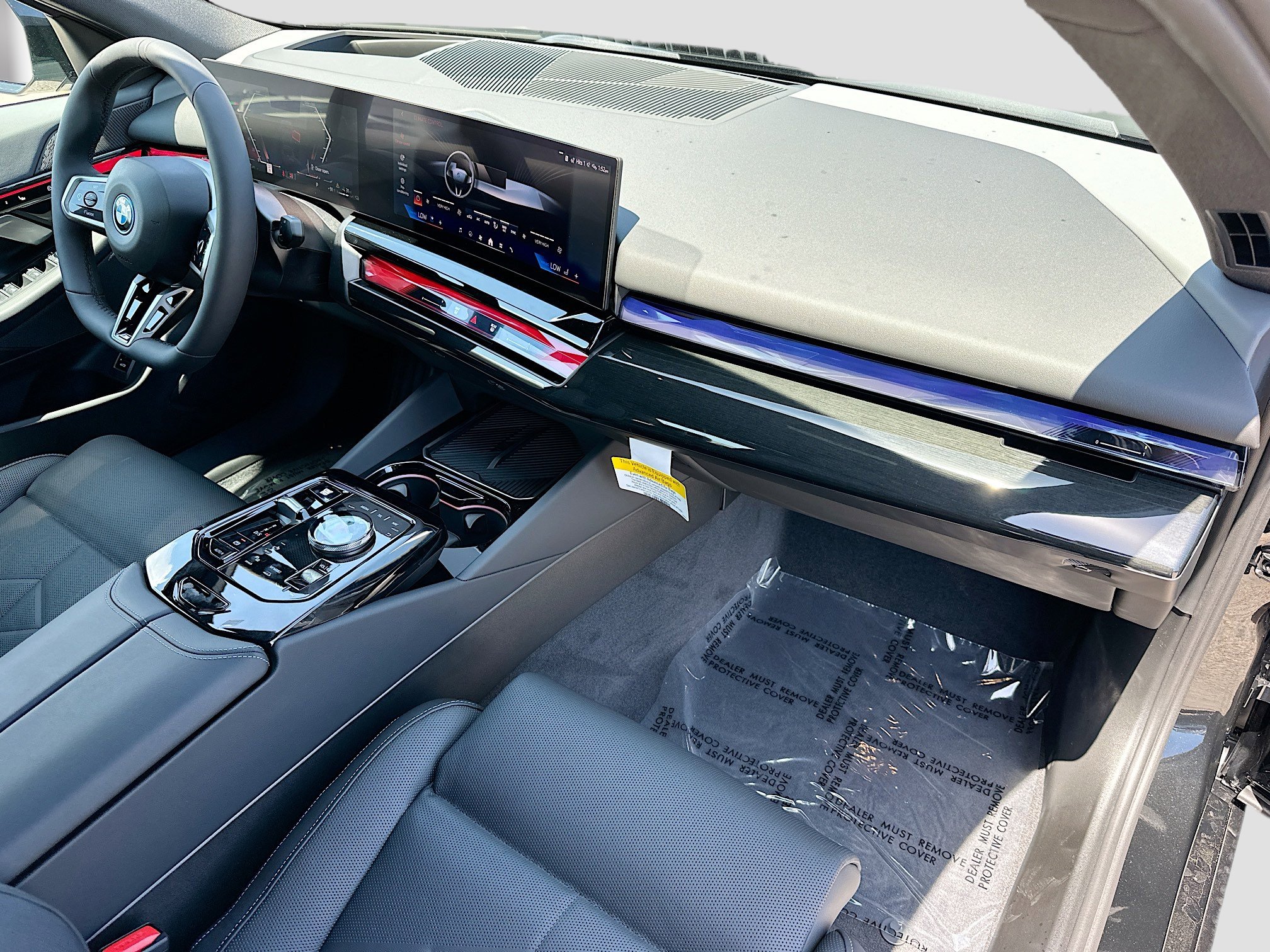 2025 Bmw 550e 550e xDrive photo 24