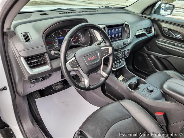 2023 GMC TERRAIN - Image 9