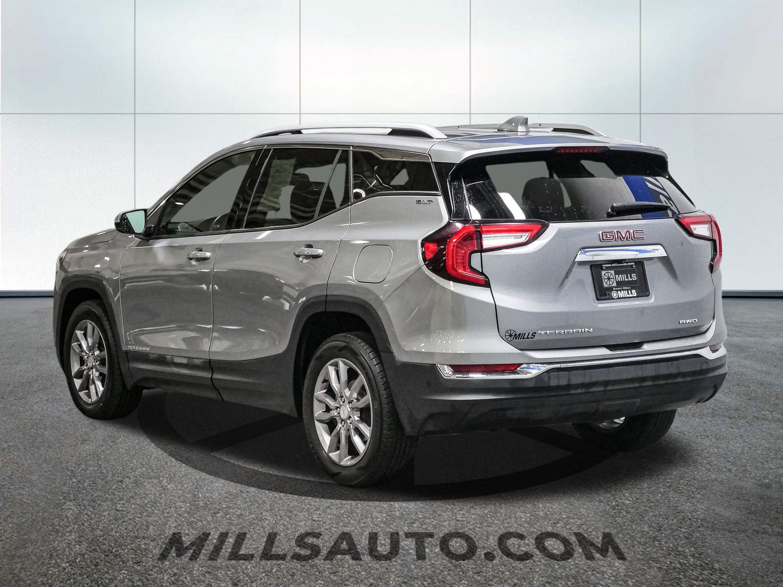 2024 Gmc Terrain SLT photo 4