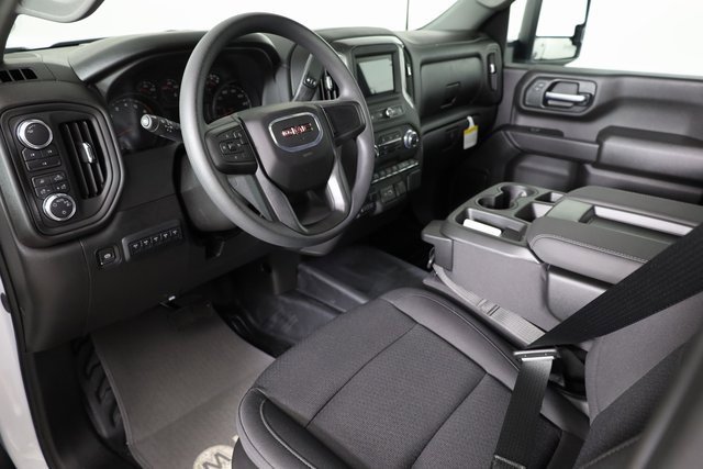 2025 Gmc Sierra 2500 HD Pro photo 4